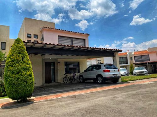 CASA EN VENTA CLUB RESIDENCIAL CASTAÑOS