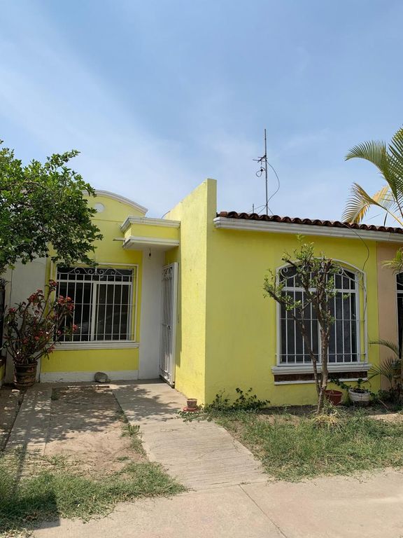 CASA UNA PLANTA A 5 MIN DEL PERIFÉRICO SUR