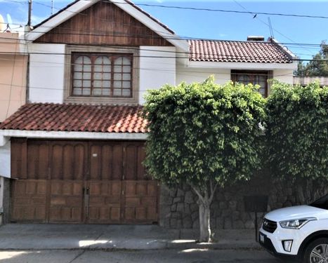 CASA EN REMATE LAS BUGAMBILIAS LEÓN GUANAJUATO