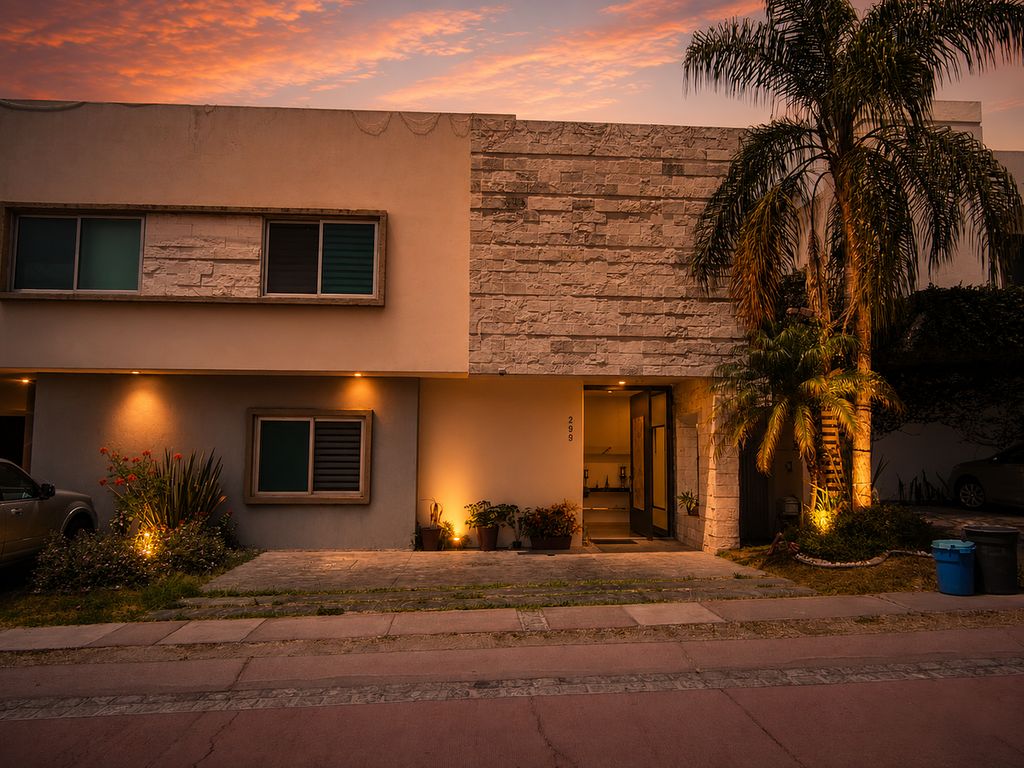 Casa en venta en Fracc. La Rioja Tlajomulco de Zúñiga, Jalisco