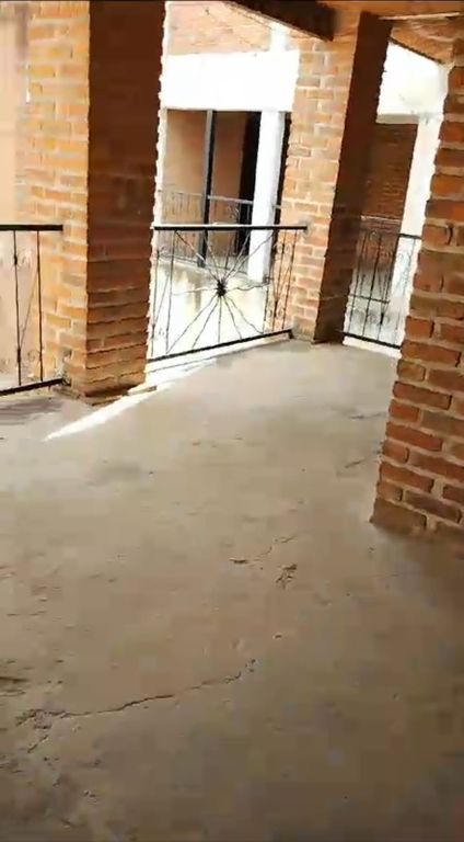 VENTA ESQUINA COMERCIALCOL LA ESPERANZA TLAJOMULCO