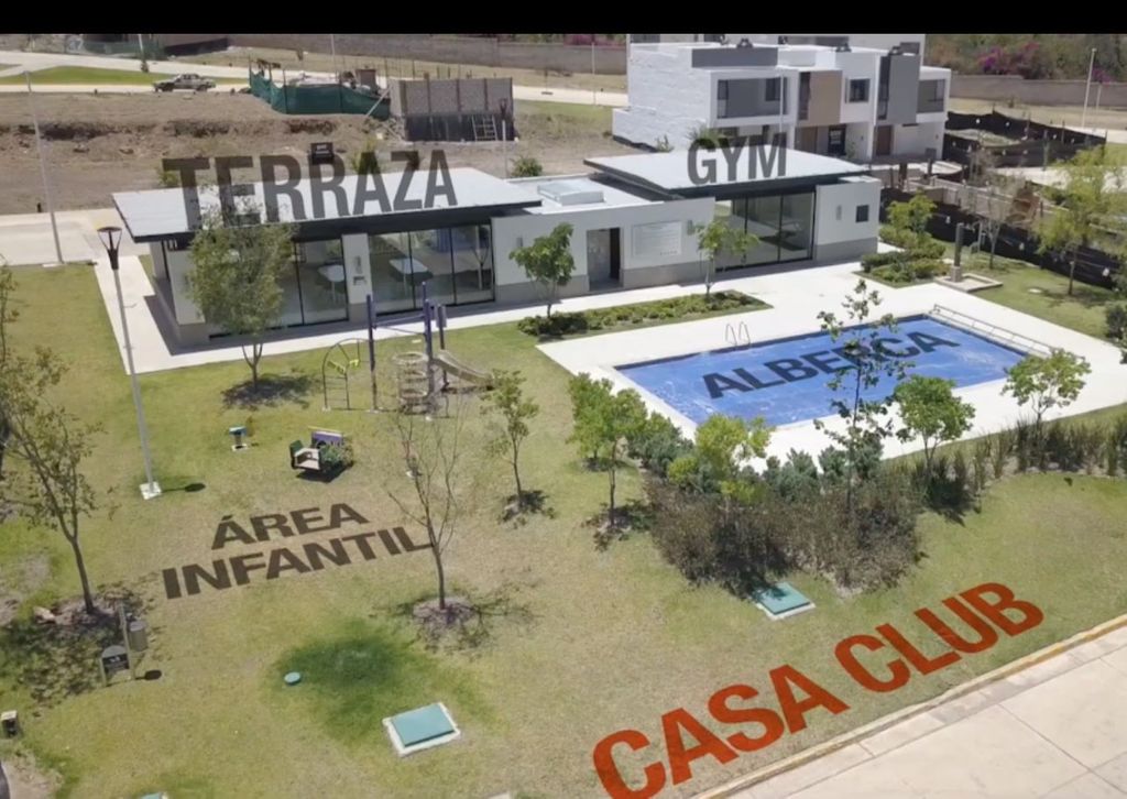 Casa en venta en fraccionamiento Adamar, Tlajomulco de Zúñiga