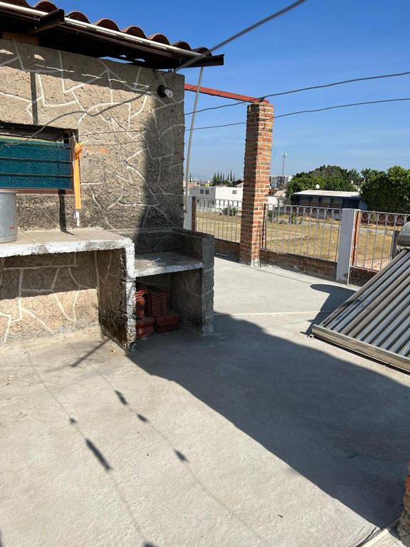CASA EN VENTA EN BOSQUES DE TONALA