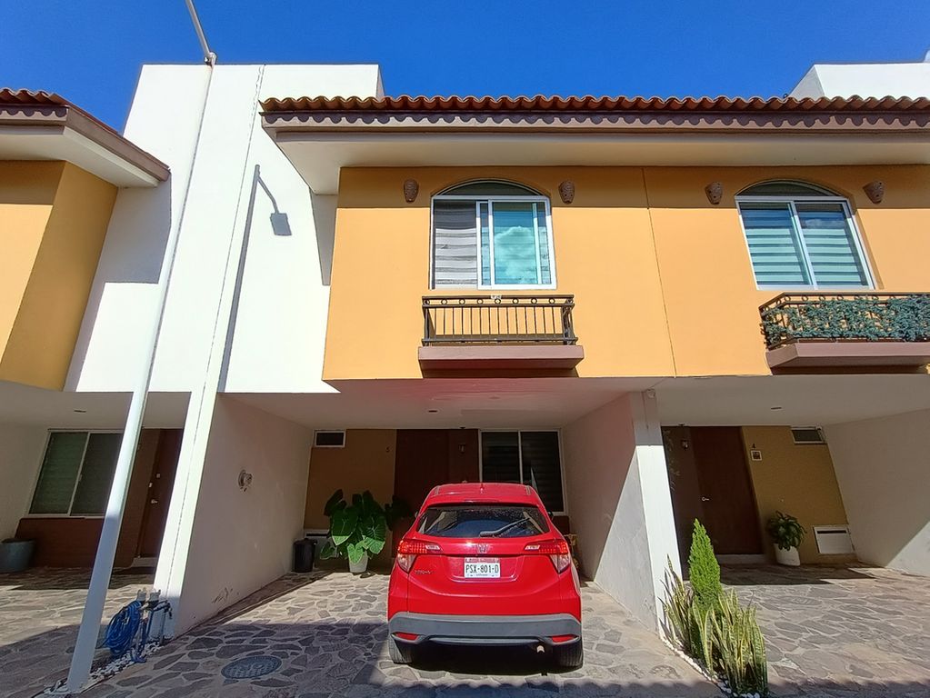 CASA EN VENTA EN CUATRO VIENTOS RESIDENCIAL – ZAPOPAN