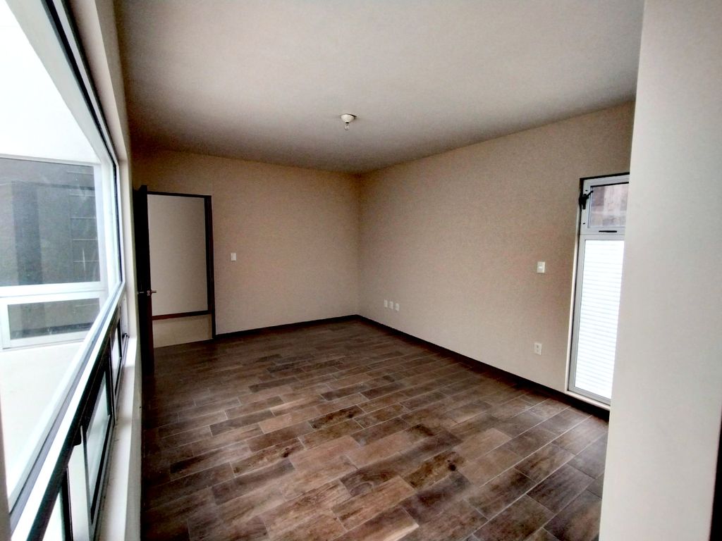 CASA EN RENTA VILLAS JARDIN CELAYA