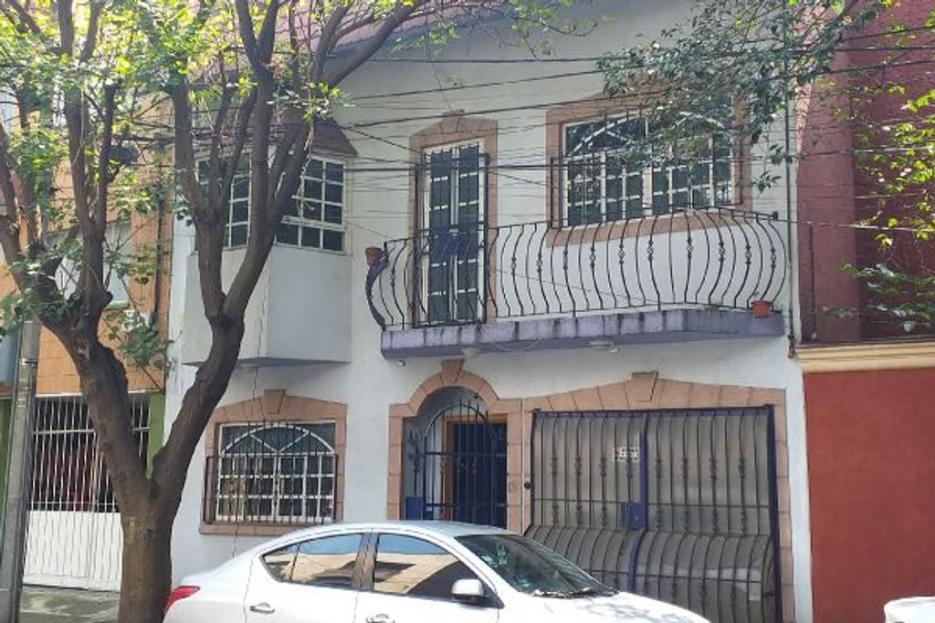 CASA EN VENTA EN COLONIA NÁPOLES CDMX - Wiggot