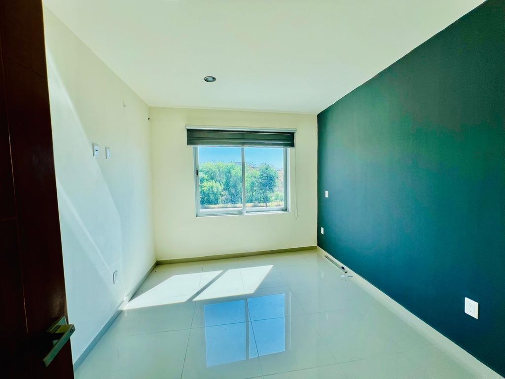 CASA EN VENTA EN VALLE IMPERIAL COTO BIZANTINO