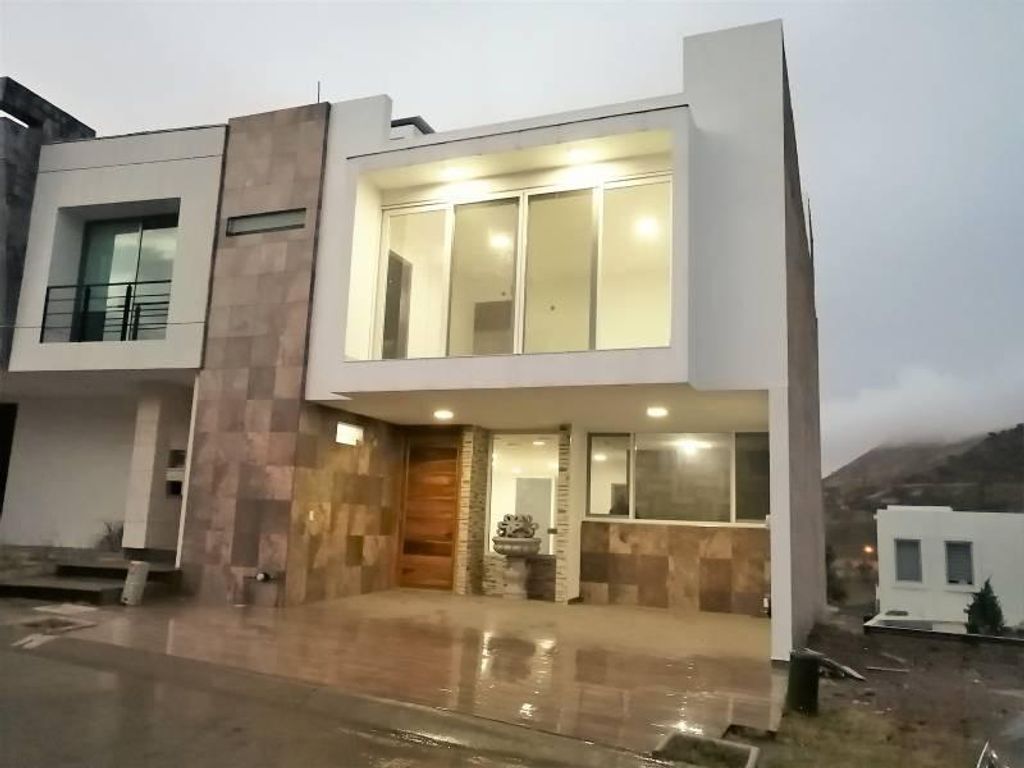 Casa en venta en Senderos de Monteverde, Tlajomulc