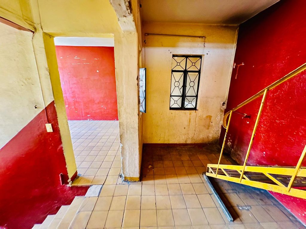 Casa En Venta En Colonia El Retiro, Guadalajara