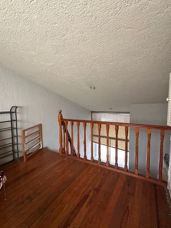 CASA EN RENTA IDEAL PARA OFICINA A PUERTA CERRADA