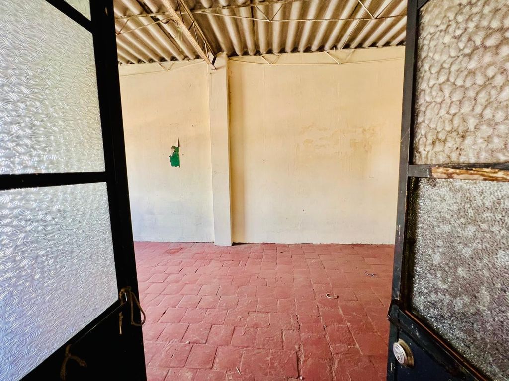 Casa En Venta En Colonia El Retiro, Guadalajara