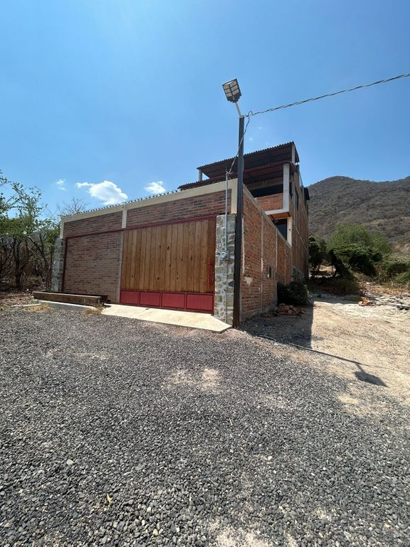 Casa venta en San Juan Cosalá Vista Lago y Montaña $7,500,000