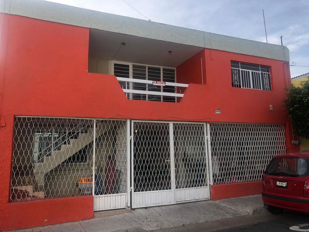 Casa Duplex en Renta en Santa Elena de La Cruz