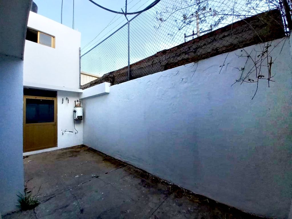 CASA EN RENTA / VENTA NUEVO CELAYA