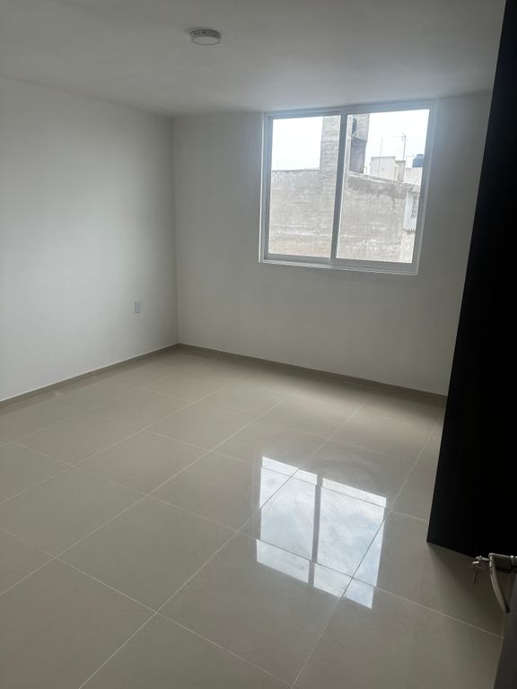 CASA EN VENTA DE 3 RECAMARAS. TROJES CORREGIDORA