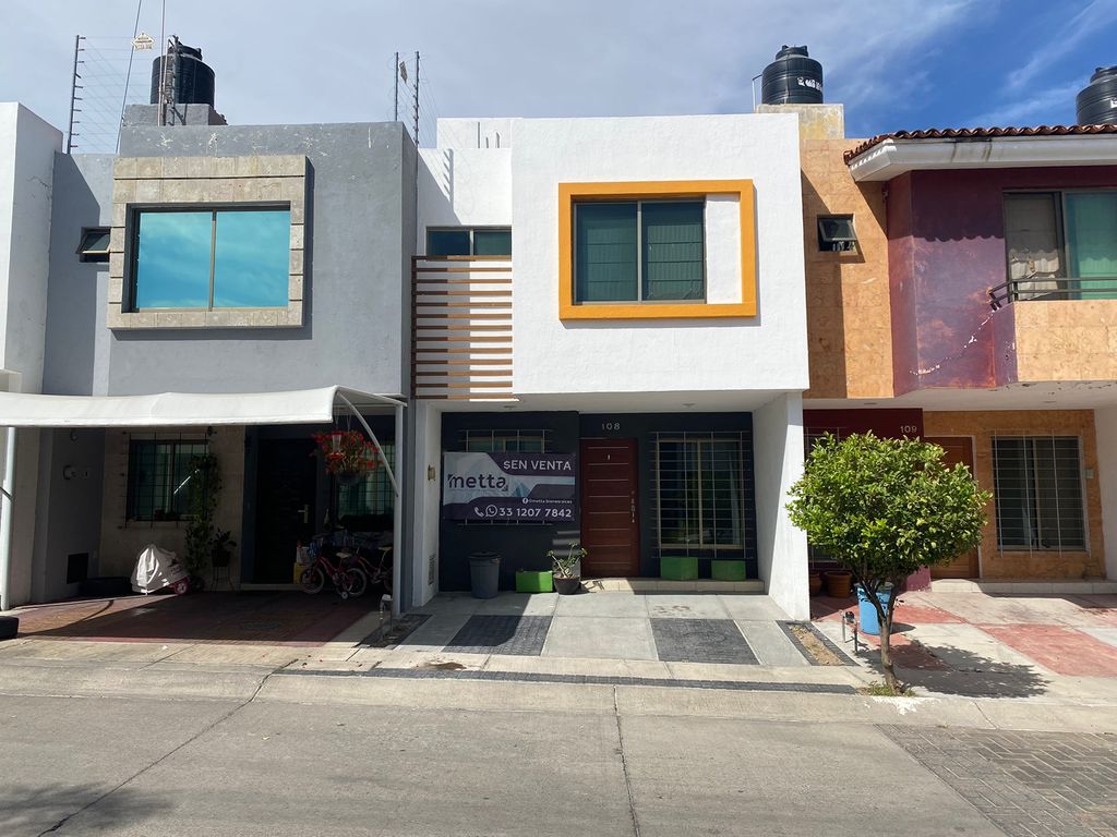 39 casas en venta en Real de valdepenas, Zapopan, Jalisco -  