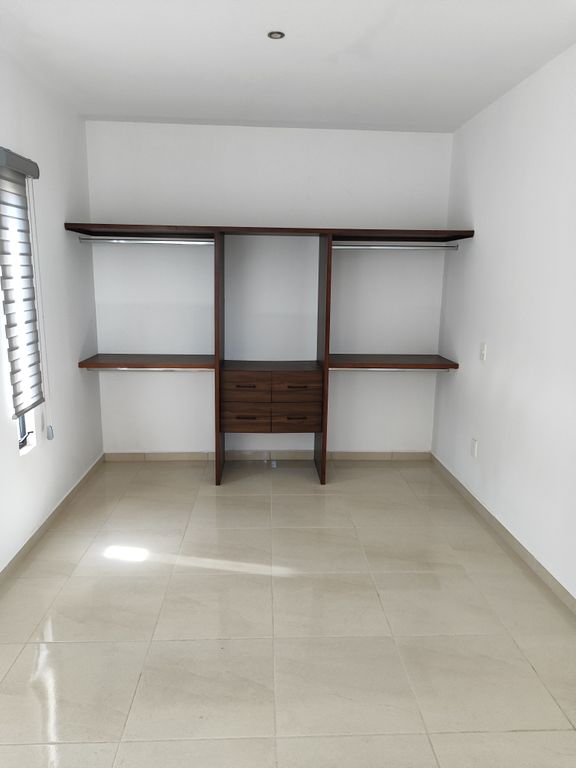 COTO PASEOS UNIVERSIDAD NUEVA