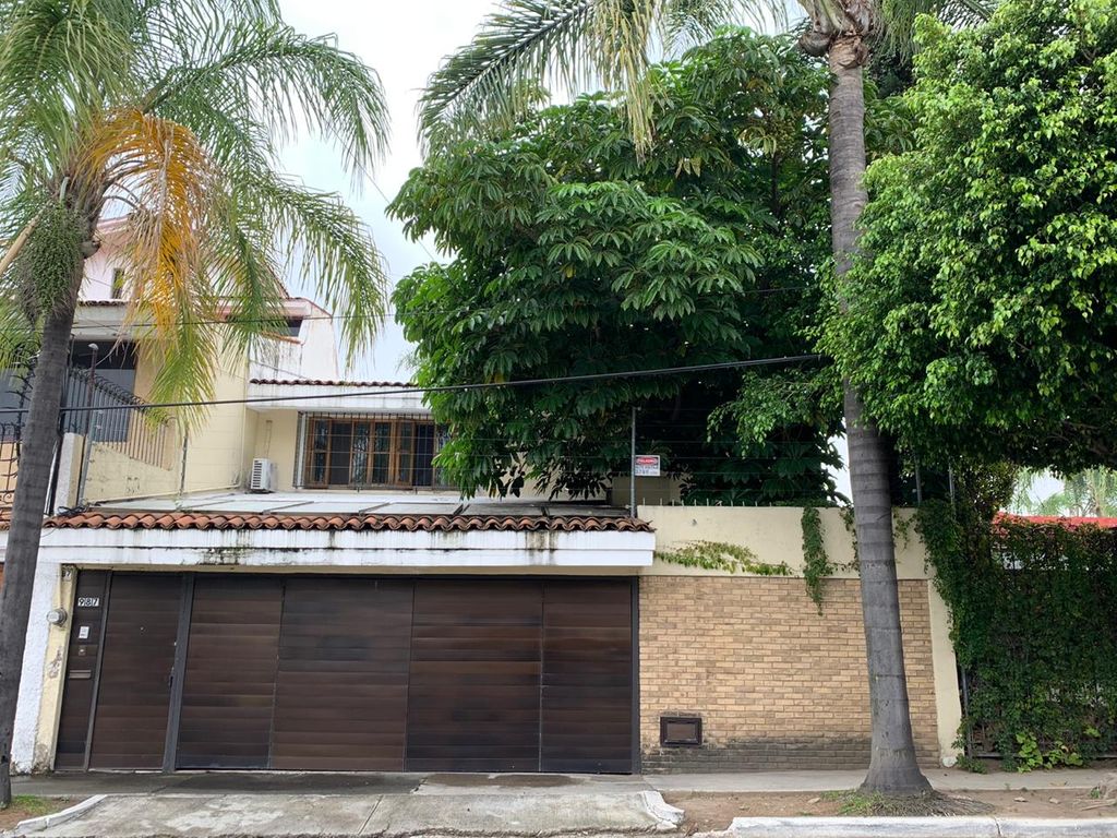 Casa en Venta en Chapalita de Occidente