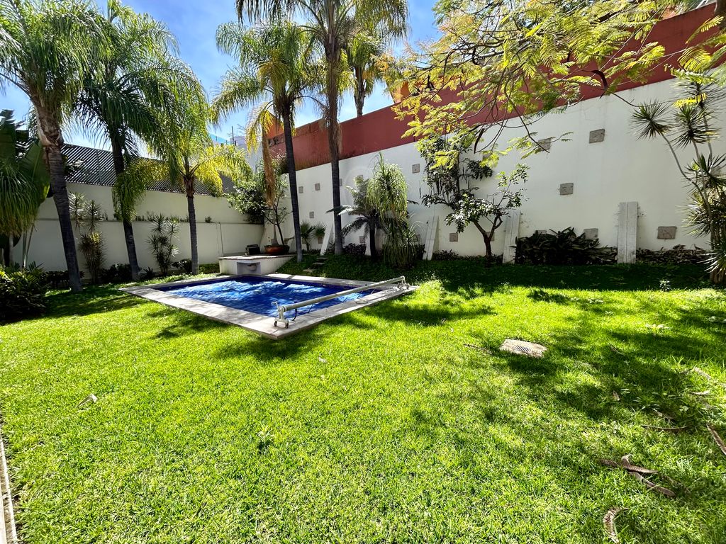 Casa En Venta En Puerta De Hierro, Zapopan