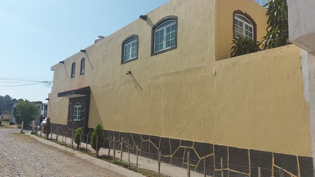 3 casas en venta en Calle paseo hacienda la noria, Tlajomulco de zuniga,  Jalisco 