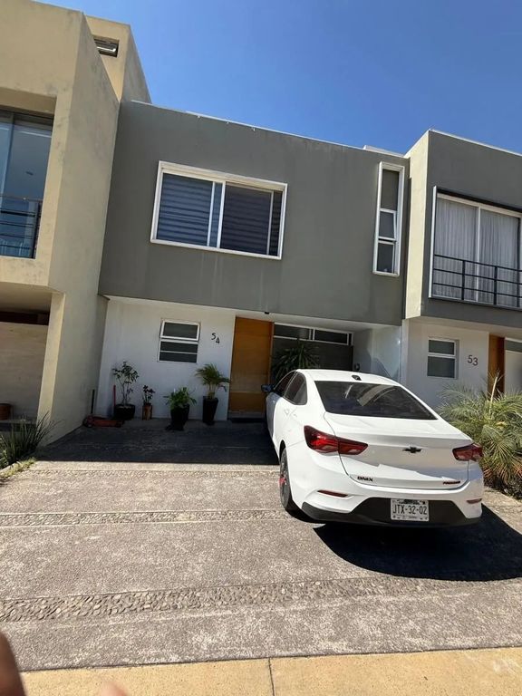 Casa venta en El Origen $2,950,000, coto Izvora.