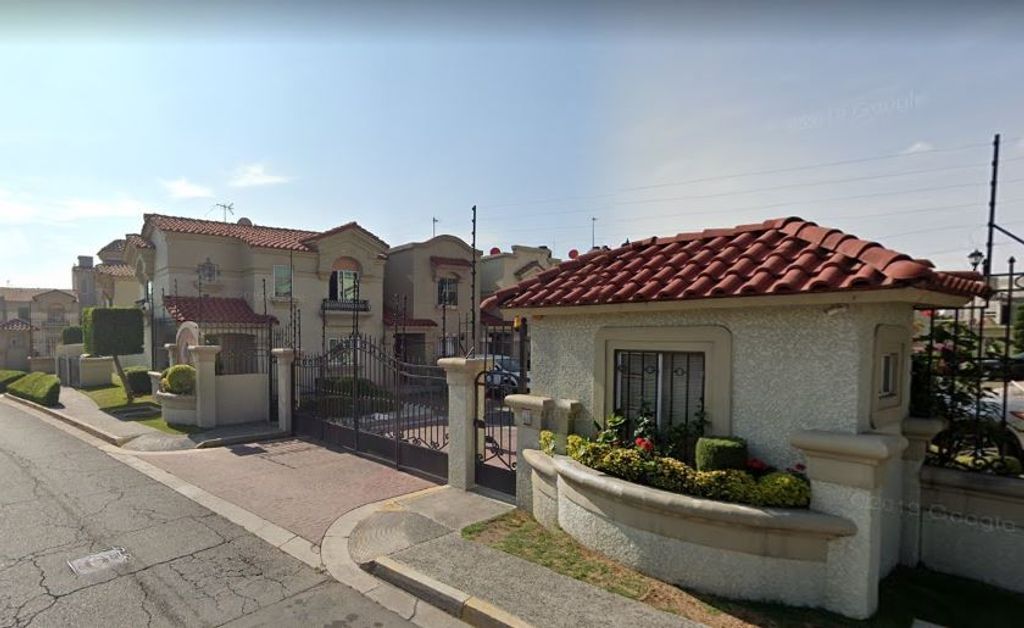 Casa Oportunidad Urbi Quinta Montecarlo Cuautitlán