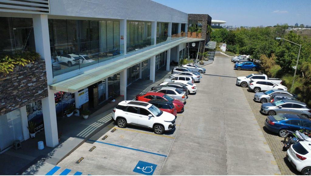 Local renta Planta baja 55m2 en $18,687 en el Bajío Zapopan