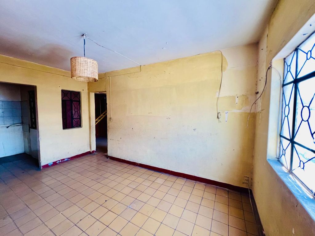 Casa En Venta En Colonia El Retiro, Guadalajara