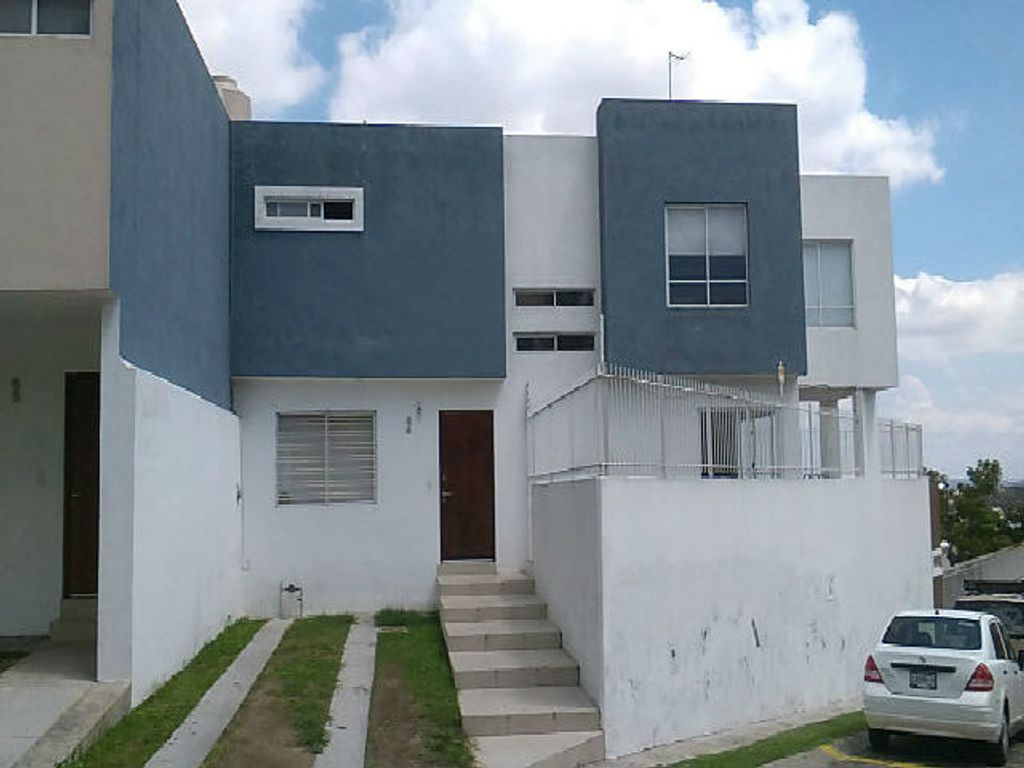 MIRADOR DEL TESORO CASA EN RENTA