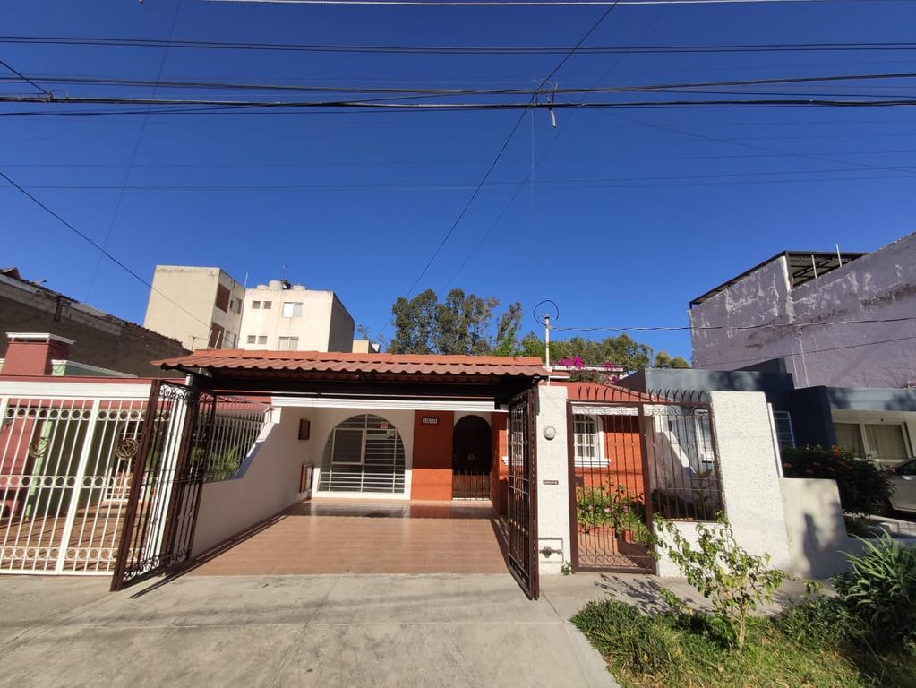Casa en renta en Pinar,De,La,Calma, Pinar de la calma, Zapopan, Jalisco