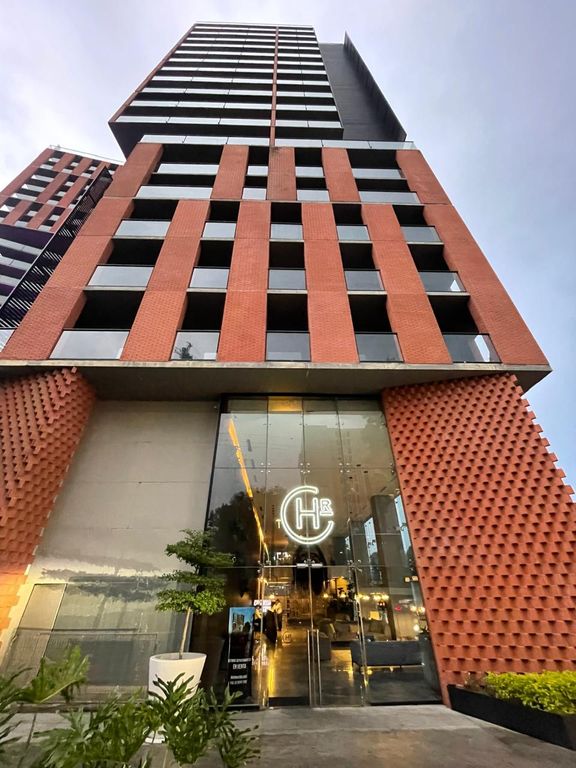 HIDALGO RESIDENCES    COL. AMERICANA