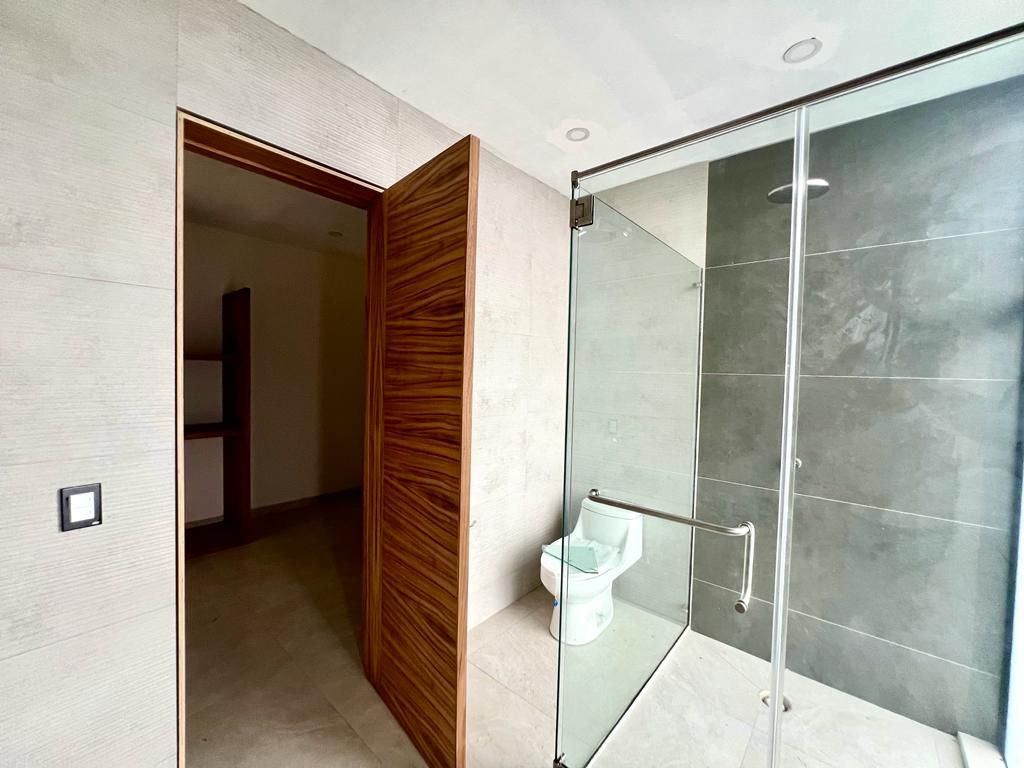 Casa En Venta En Los Robles, Zapopan