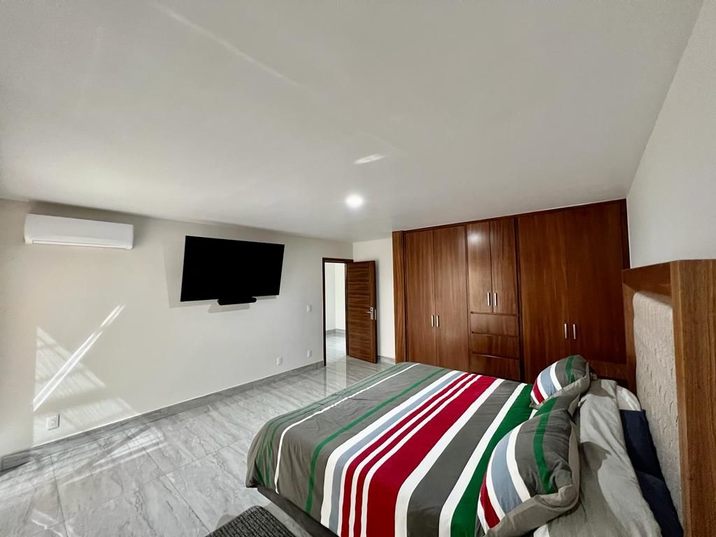 Casa En Venta En Ciudad Del Sol, Zapopan, Jalisco.