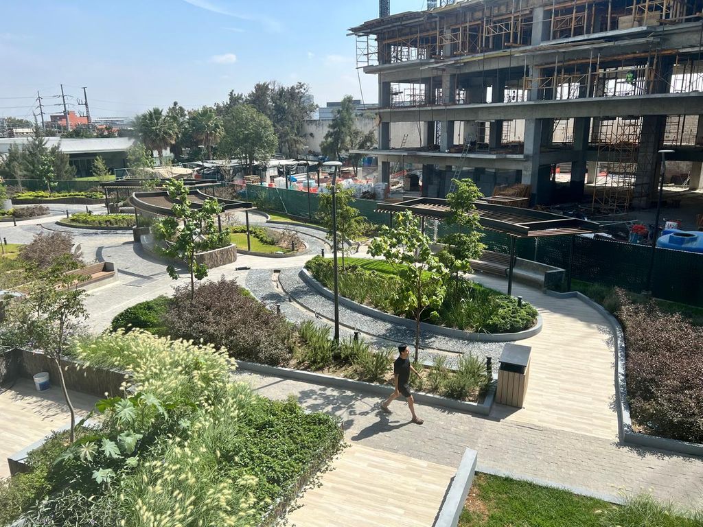 Excelente Departamento en venta torre "ENITI", Planta baja, con amplia terraza