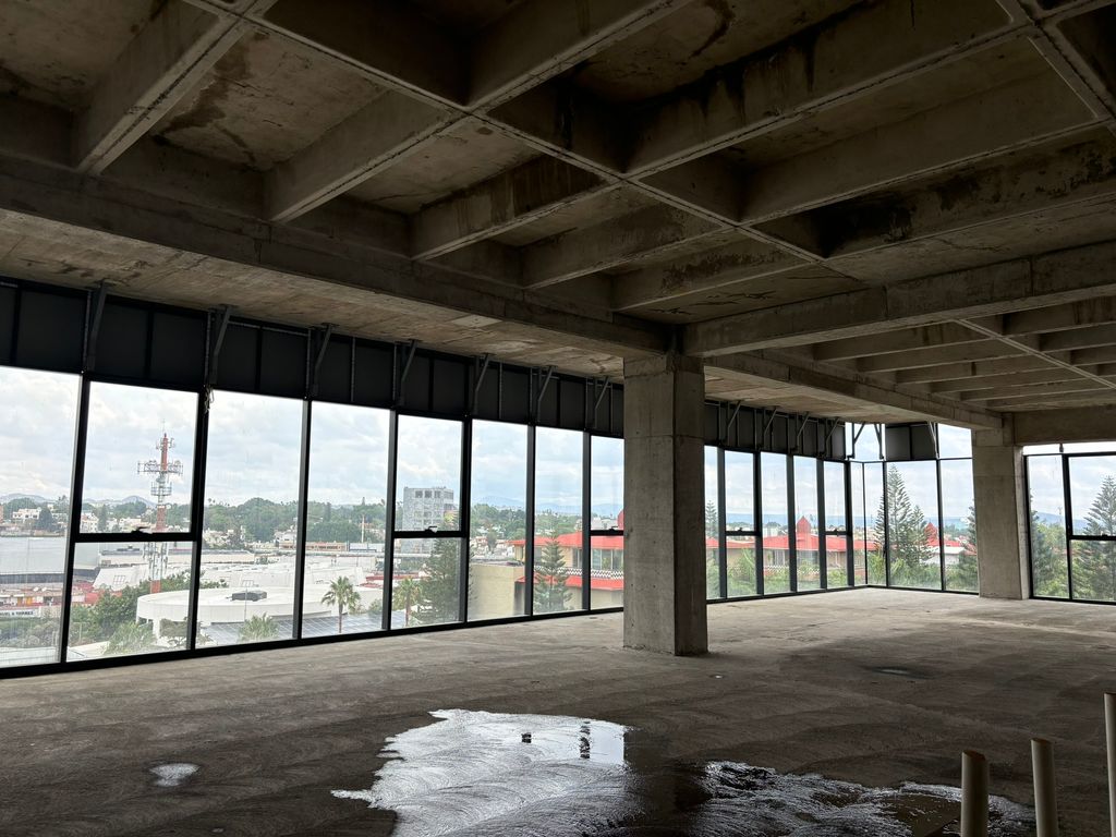 Oficina en venta en Colomos Providencia