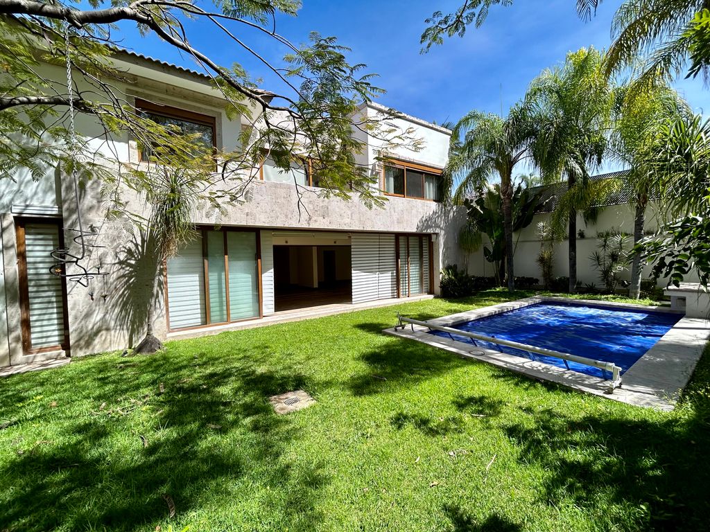 Casa En Venta En Puerta De Hierro, Zapopan