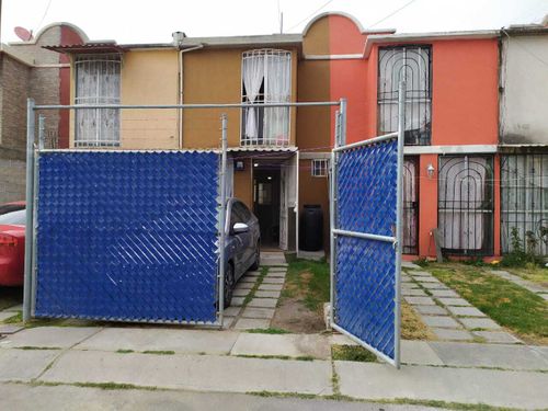 Casa en Venta en Galaxia Cuautitlán