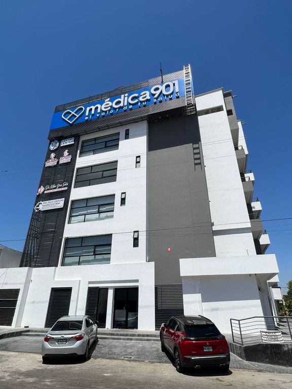 Consultorios en renta en Las Quintas A2