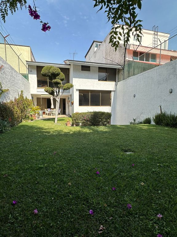 CASA EN RENTA IDEAL PARA OFICINA A PUERTA CERRADA