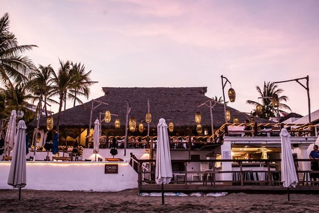 Terreno En Venta A Pie De Playa, Manzanillo