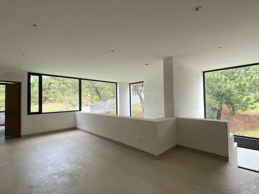 NUEVA Casa en RENTA en DIANA NATURA RESIDENCIAL con casa club todas las amenidades en Diana Natura Residencial, Zapopan - foto 13 de 27