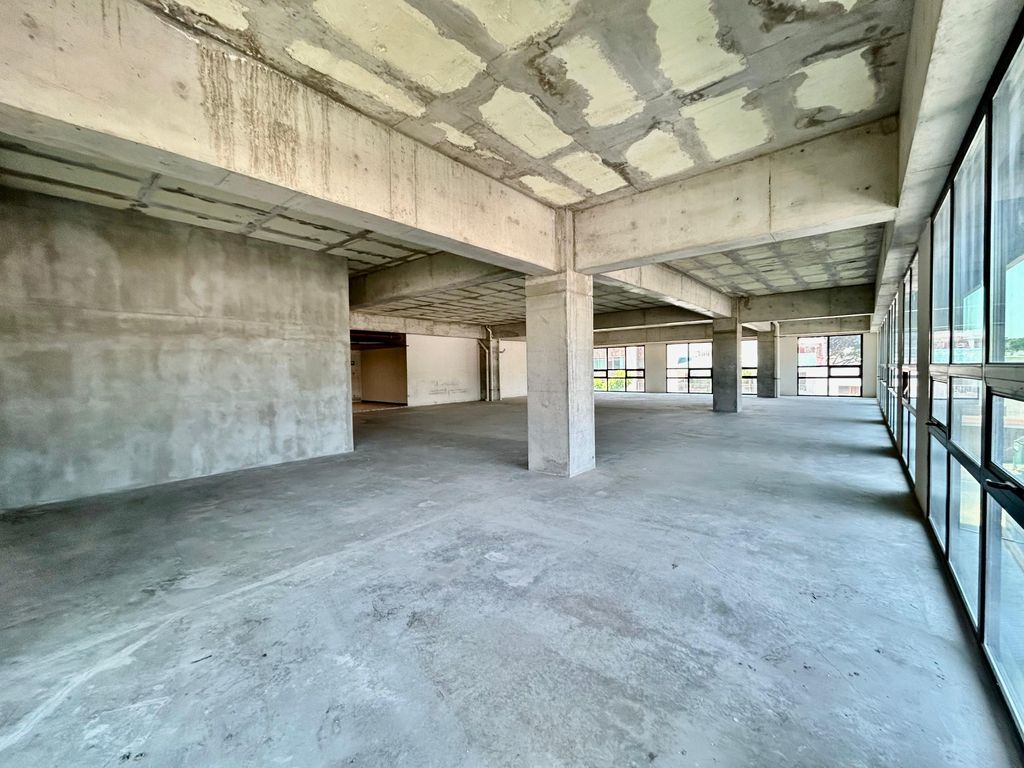 Oficina En Venta o Renta Corporativo Rubén Dario