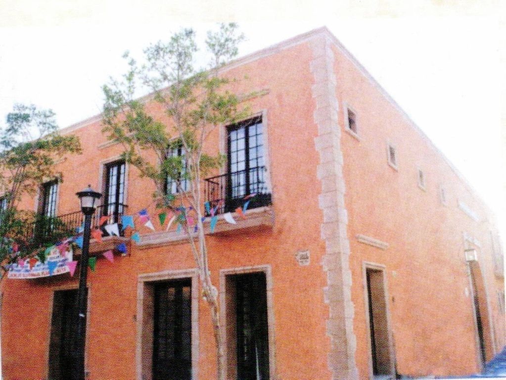 ¡EXCELENTE LOCAL COMERCIAL EN RENTA EN EL CENTRO DE TONALÁ!