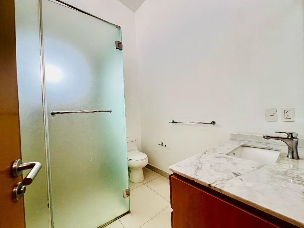 Casa En Venta En Jardin Real