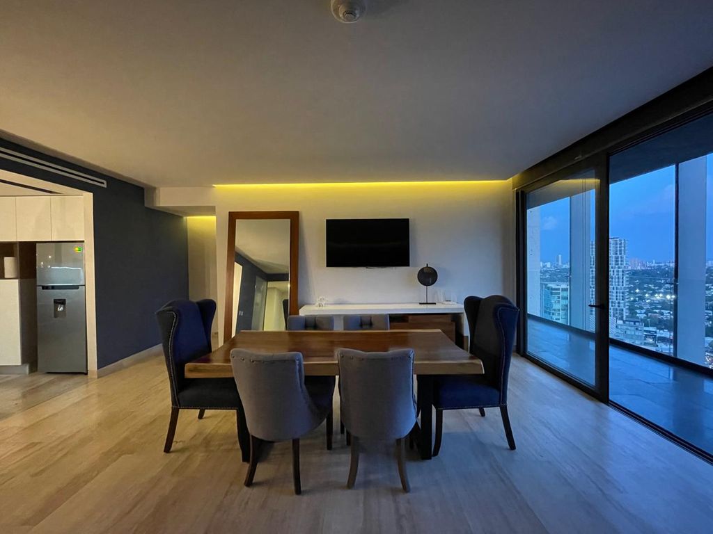 HYATT REGENCY - AMUEBLADO CON VISTA A ANDARES