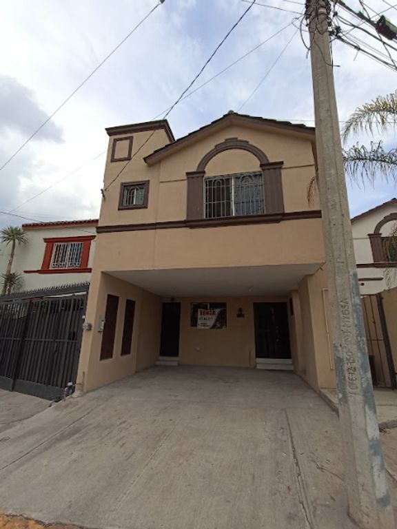 63 casas en venta en 105, Avenida paseo de los leones, Cumbres elite 5to  sector 