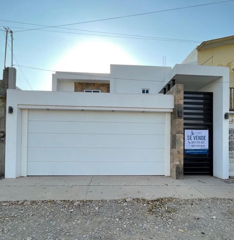 Casa en venta en De,Los,Brasiles, Bugambilias, Culiacán, Sinaloa - Casas y  Terrenos