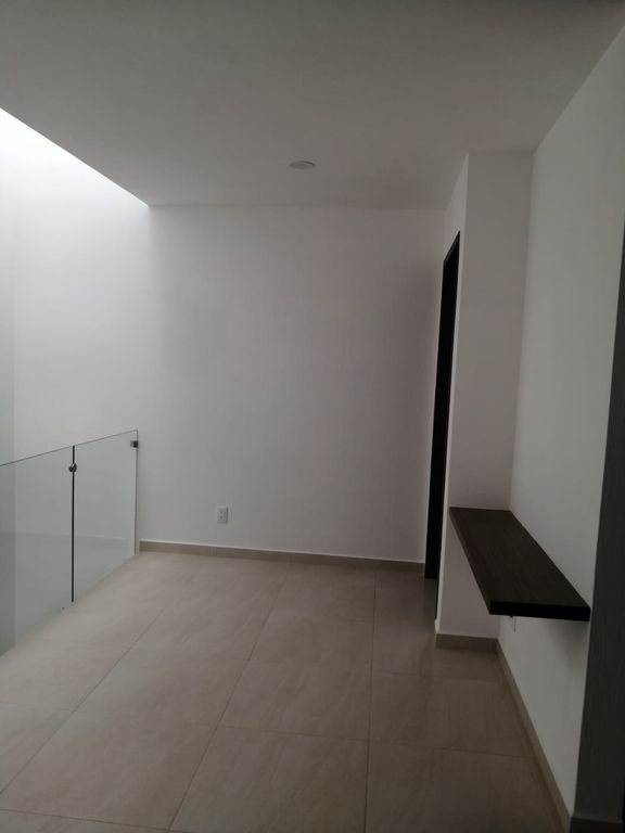Casa en venta en fraccionamiento Adamar, Tlajomulco de Zúñiga
