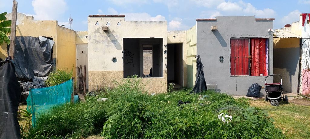 Casa en venta en Valle De Los Sabinos I IXTLAHUACAN DE LOS MEMBRILLOS