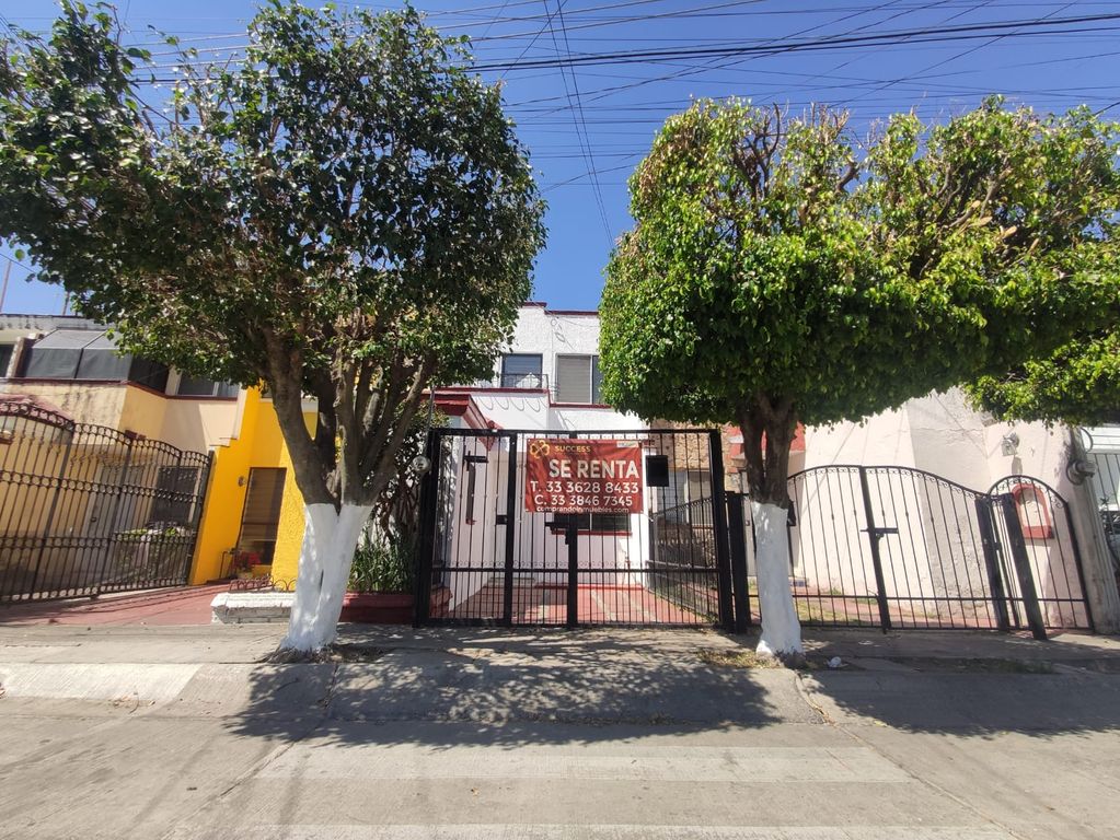 5 casas en renta en Mirador del sol, Zapopan, Jalisco 